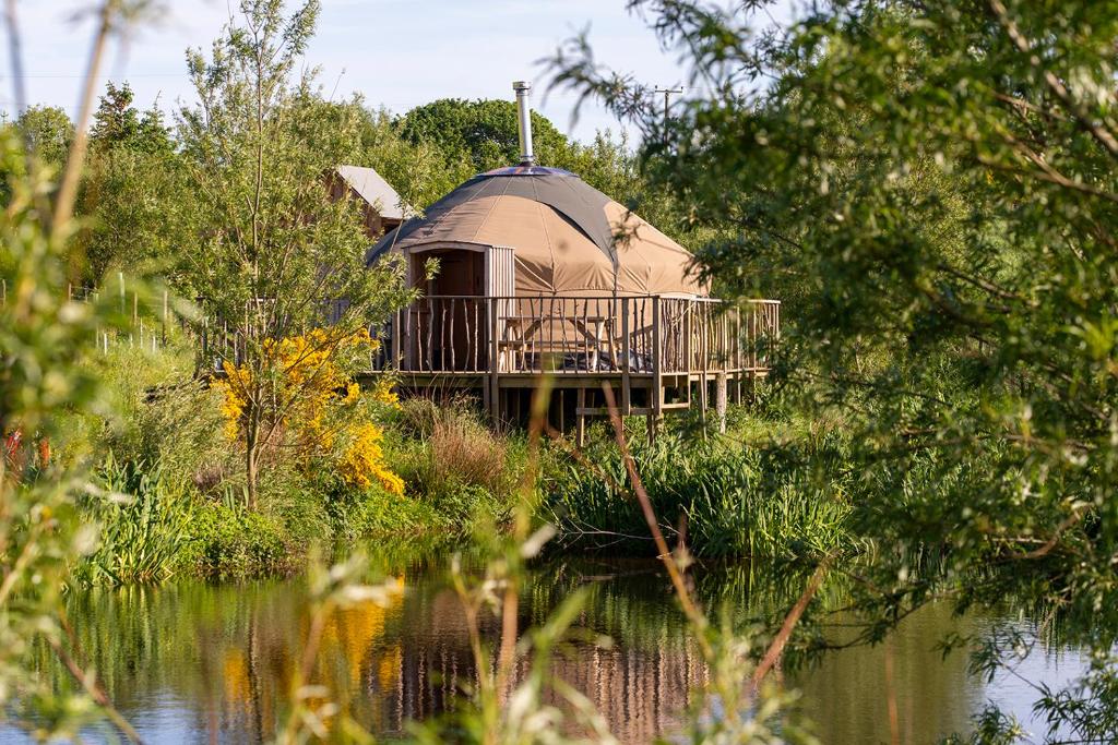 Shepherd's Loch Glamping (Turriff)