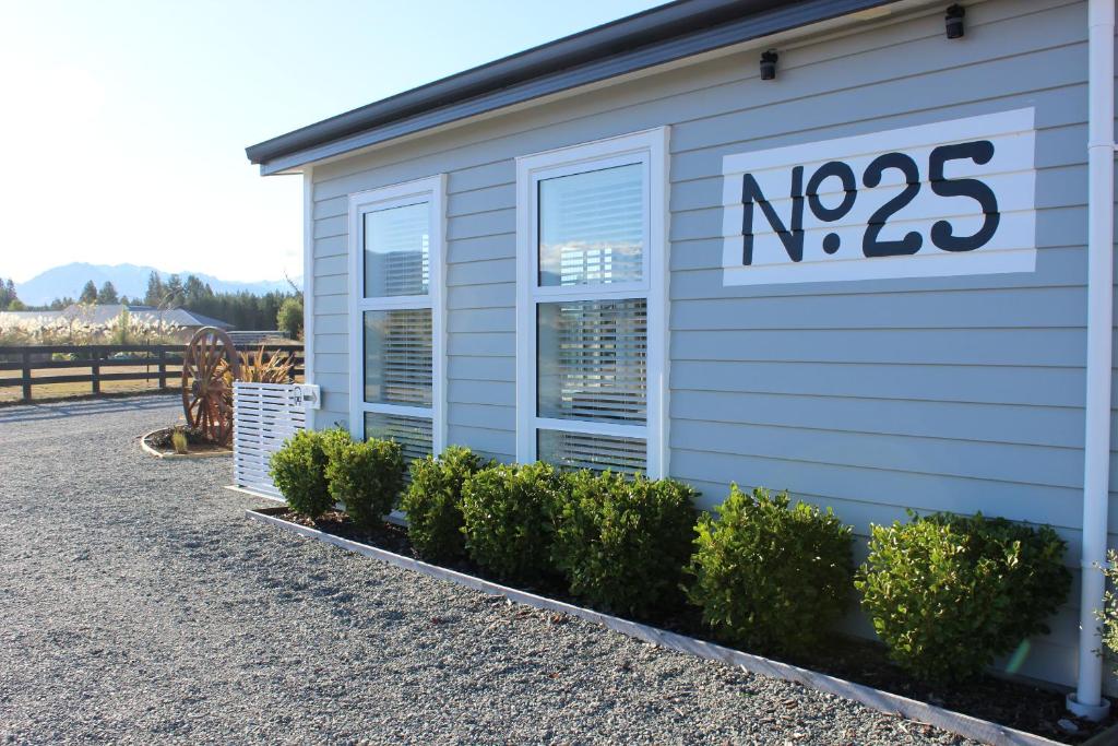 “No.25”Stand alone guest studio unit