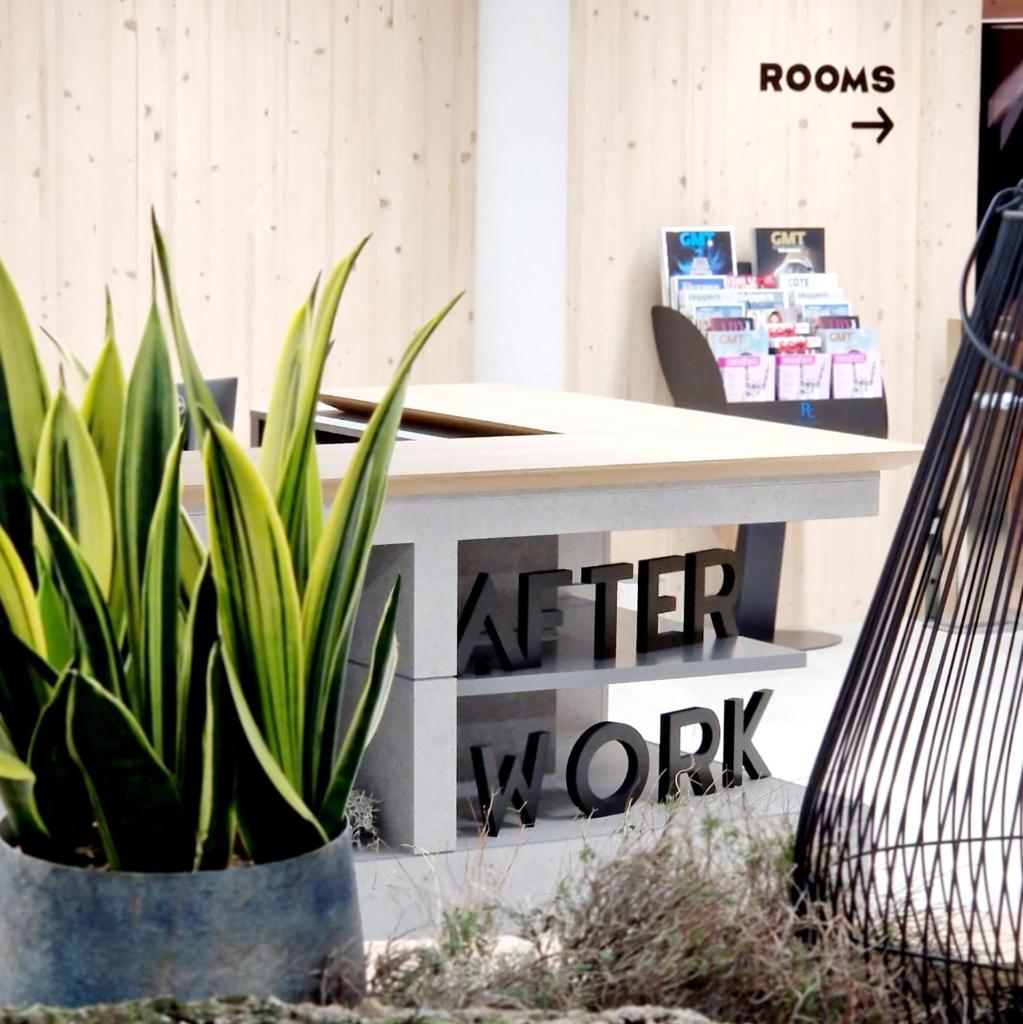 Afterwork Hotel, ETOY