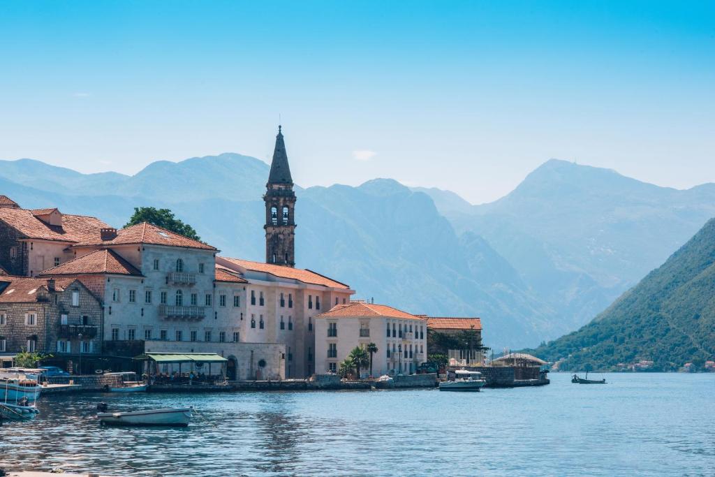 Heritage Grand Perast (Perast)
