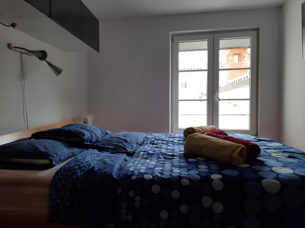 Sunny Apartment Piran