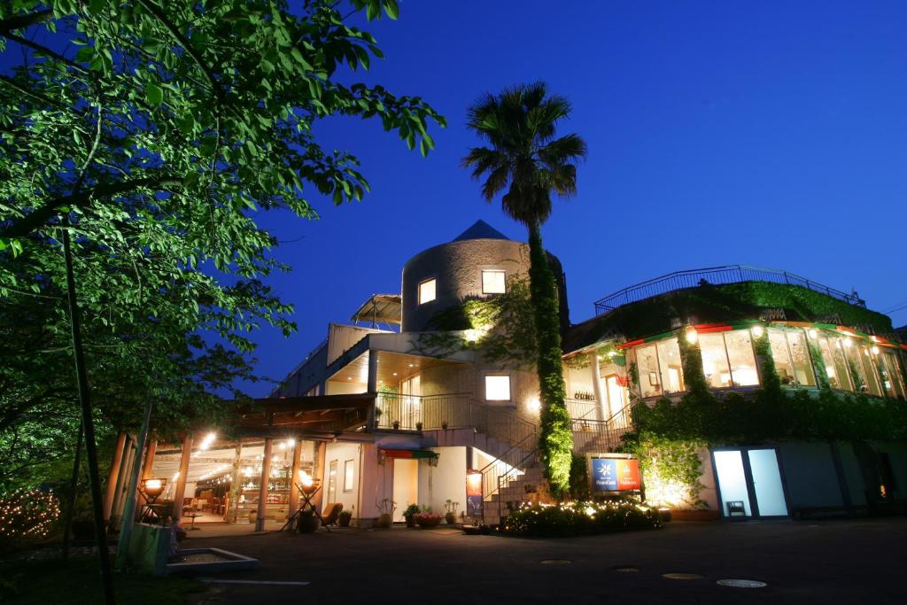 Resort Hotel Moana Coast (Naruto)