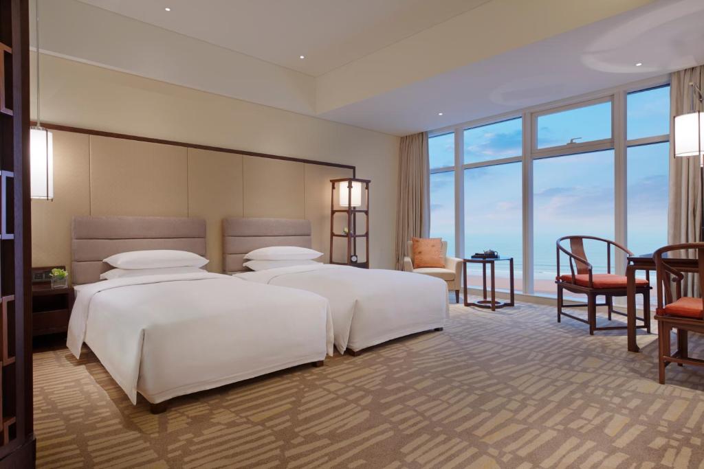 Hyatt Regency Qingdao - Stone old beach - Exhibition Center