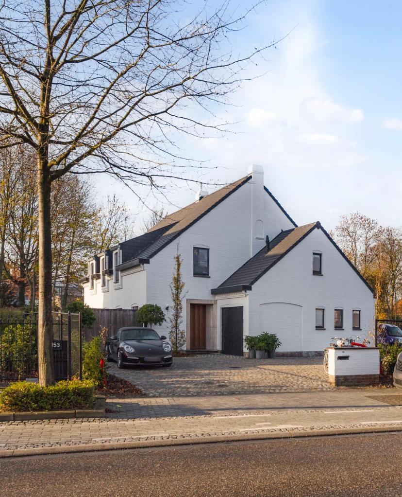 Nummer 151 villastudios