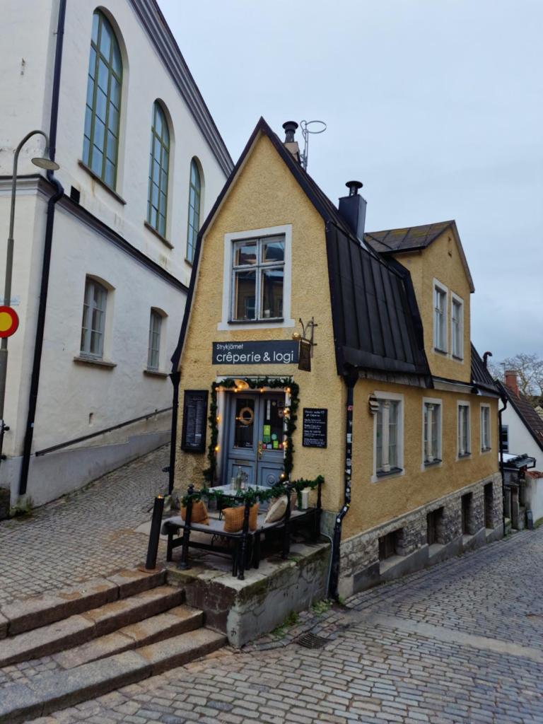 Crêperie & logi
