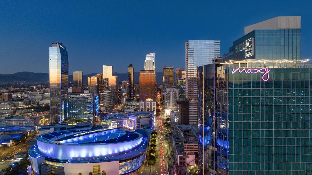 Moxy Downtown Los Angeles