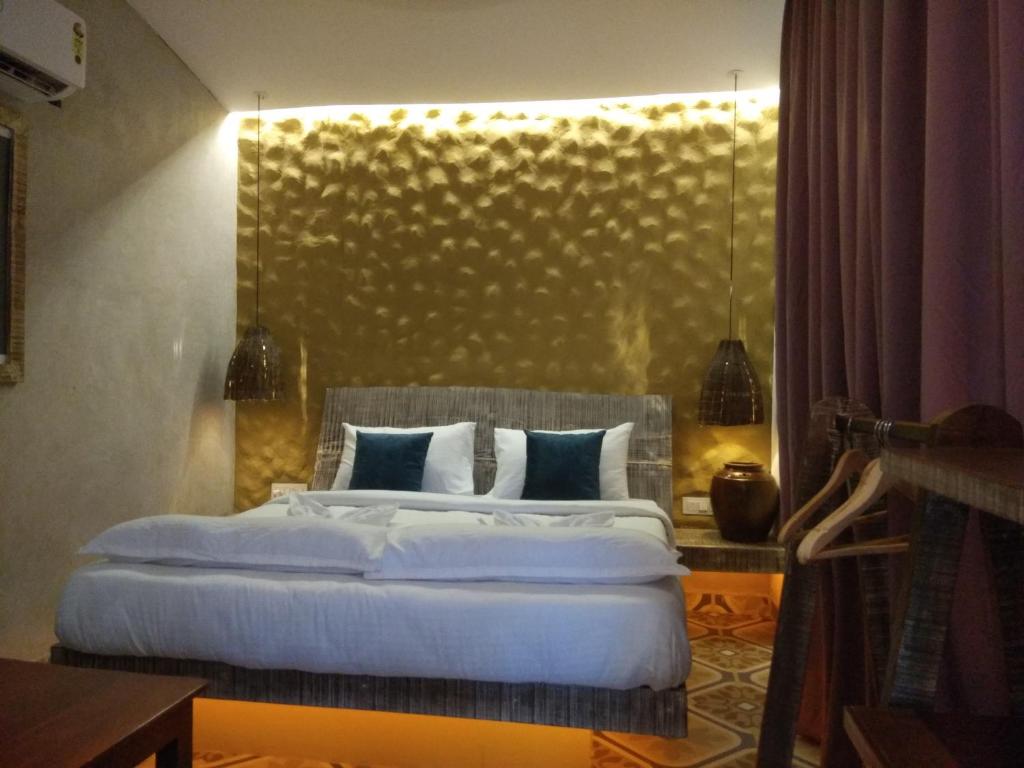 Amata Beach Resort (Morjim)