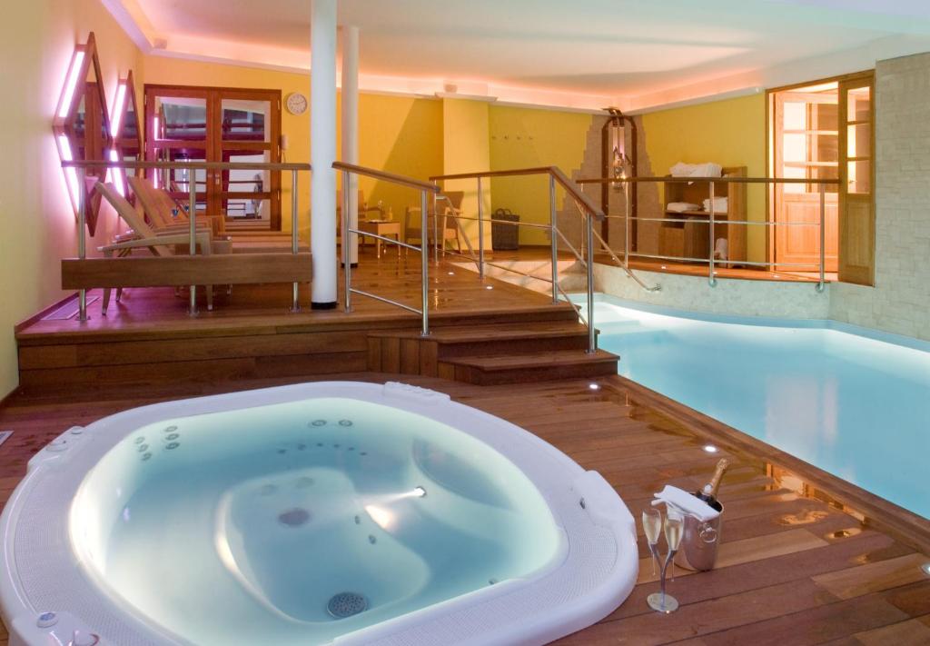 Hotel De La Matelote (Boulogne-sur-Mer)