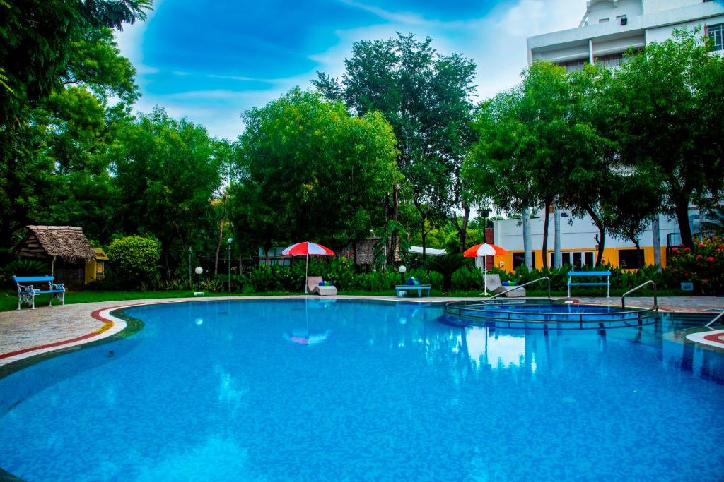Fortune Pandiyan Hotel