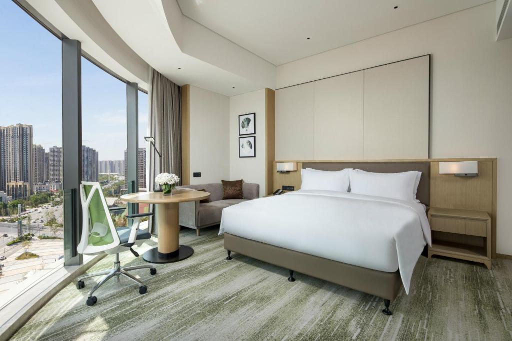 Holiday Inn Zhengzhou Riverside