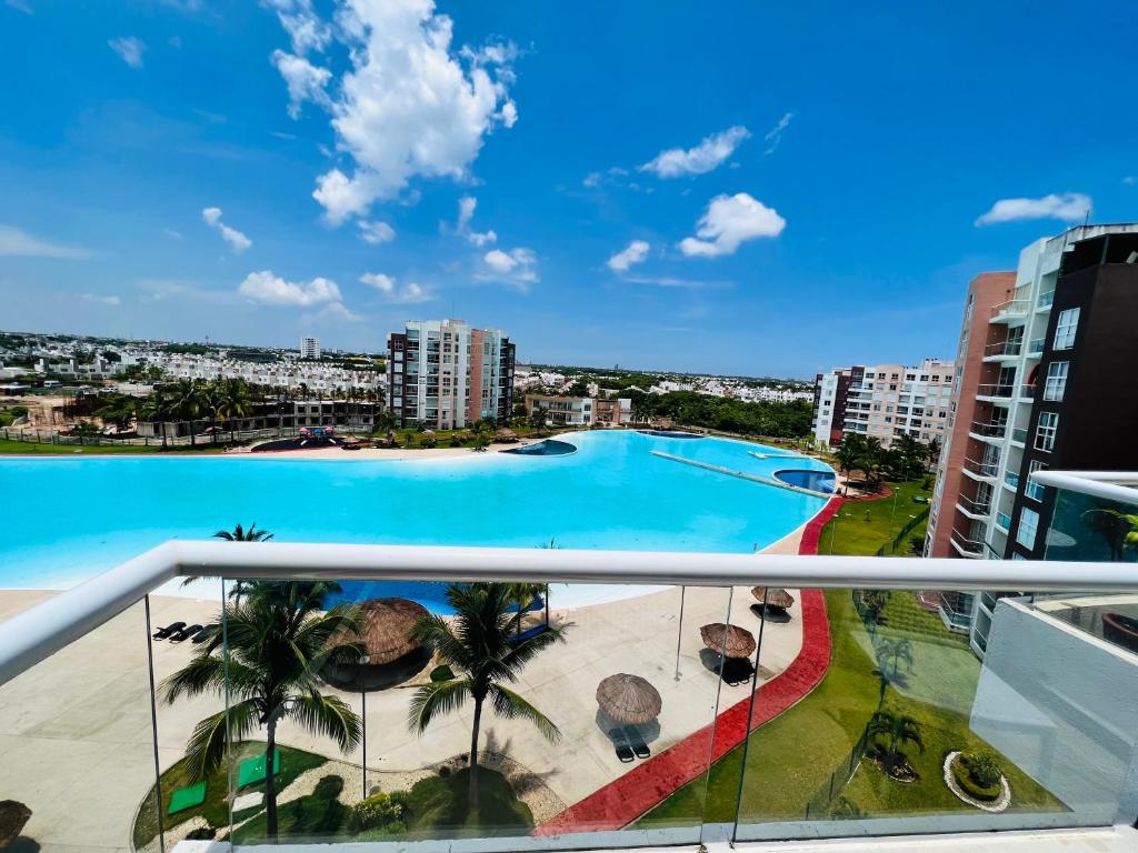 Modern Apartment w/ Beautiful View - 7th Fl
