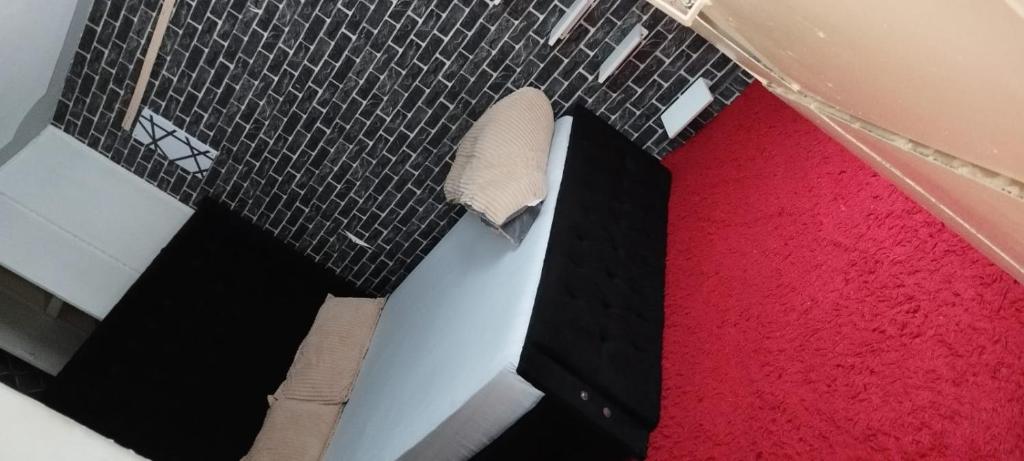 MONIQUE FURNISHED STUDIO APARTMENT-SOUTH B
