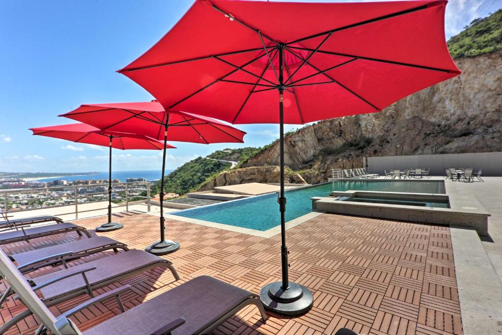 Cabo Pedregal Condo Ocean View and 2 Infinity Pools