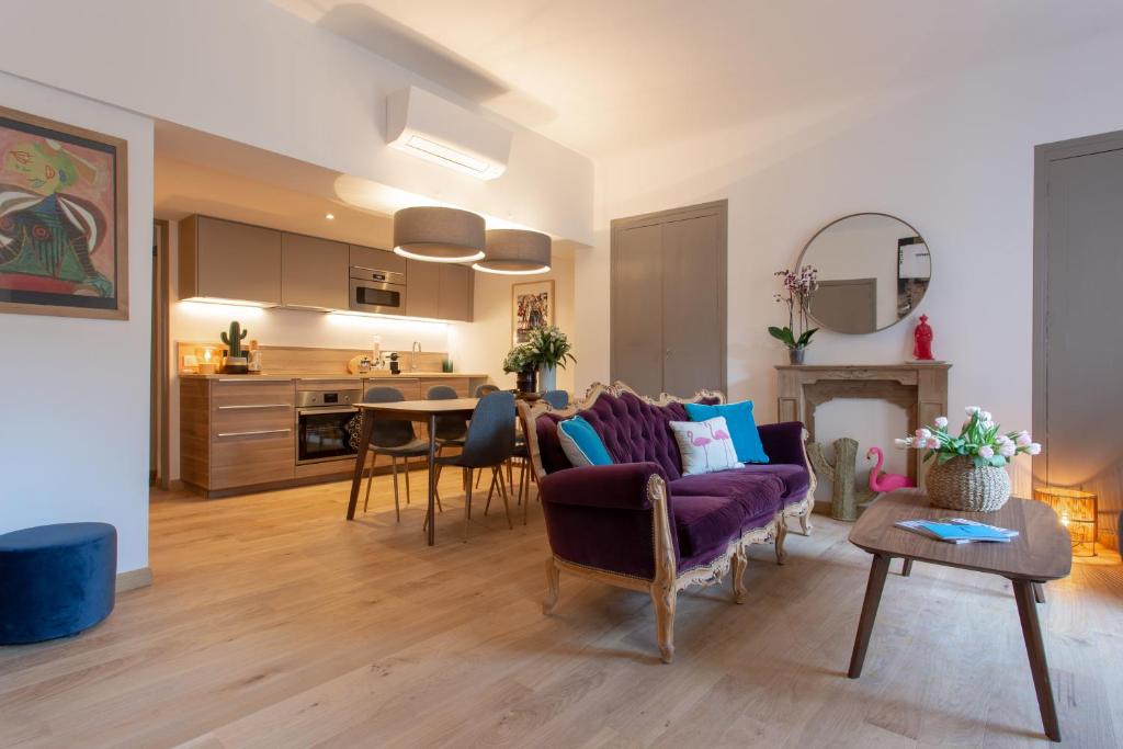 Duplex Flamingo