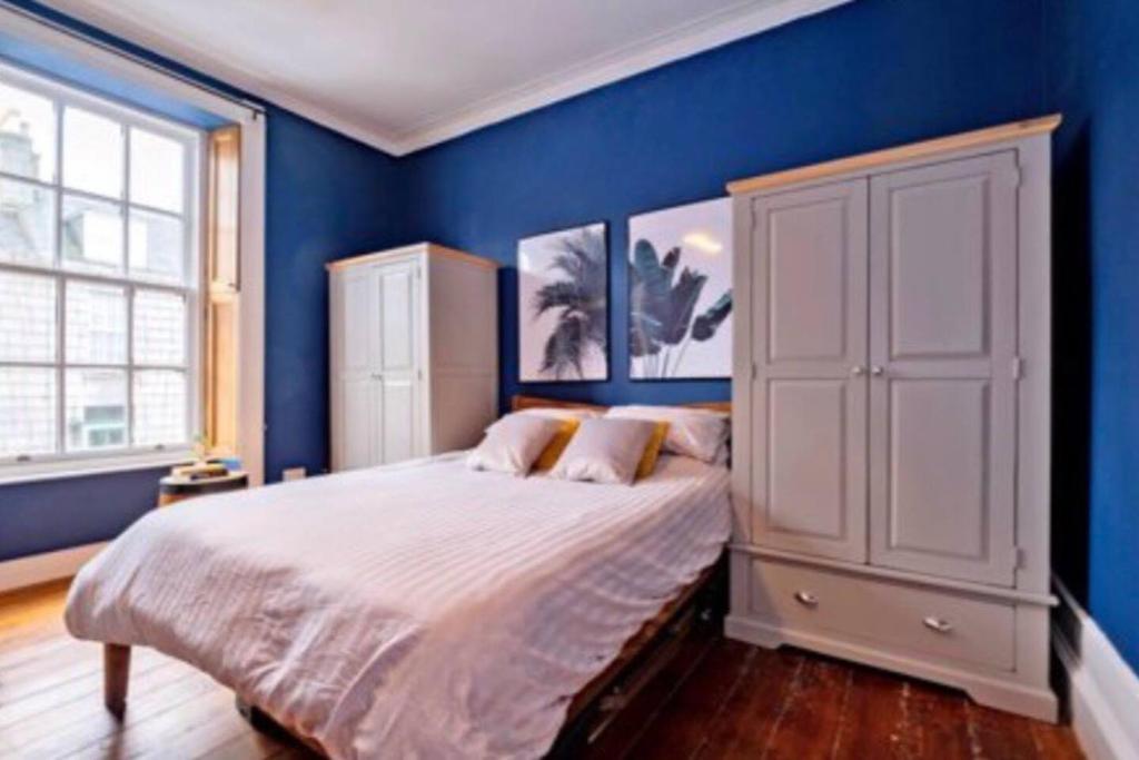 Spacious 1-Bed City Centre Apartment in Aberdeen