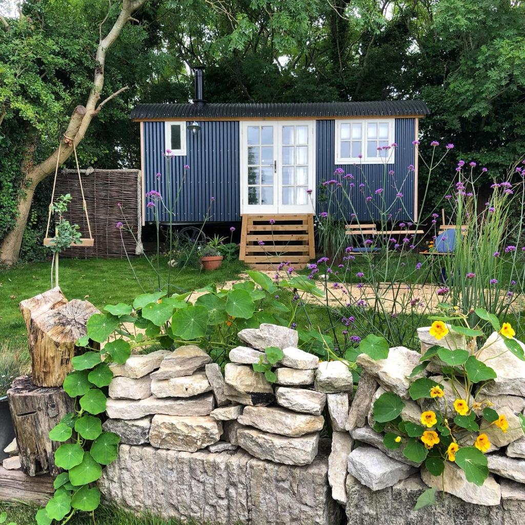 Purbeck Shepherd Huts (Worth Matravers)
