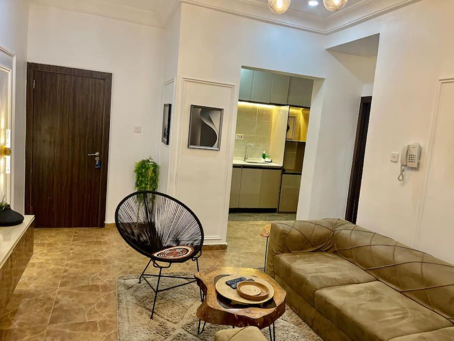 Tastefully furnished 1 bedroom apartment