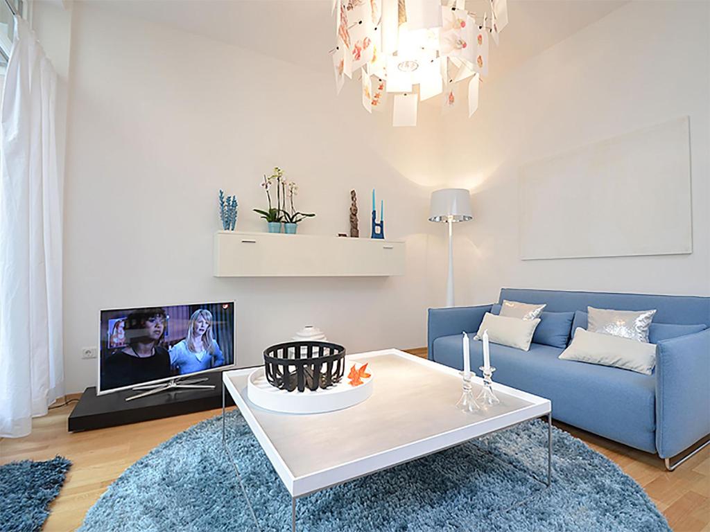 Como Design-Apartment close to Isar river area - centrally located