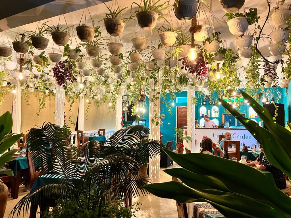 Residence Gadea & Gadea Garden Italian Restaurant