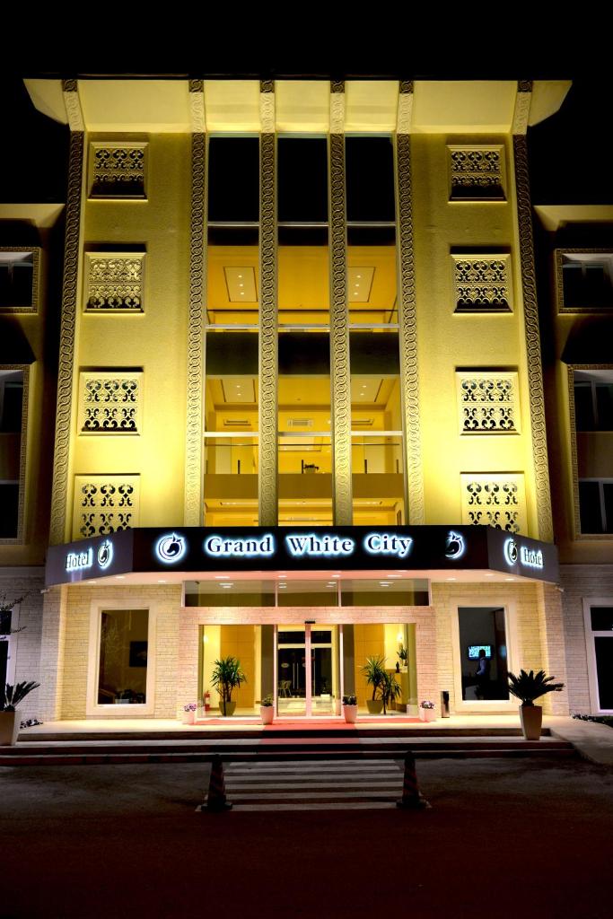 Grand White City Hotel