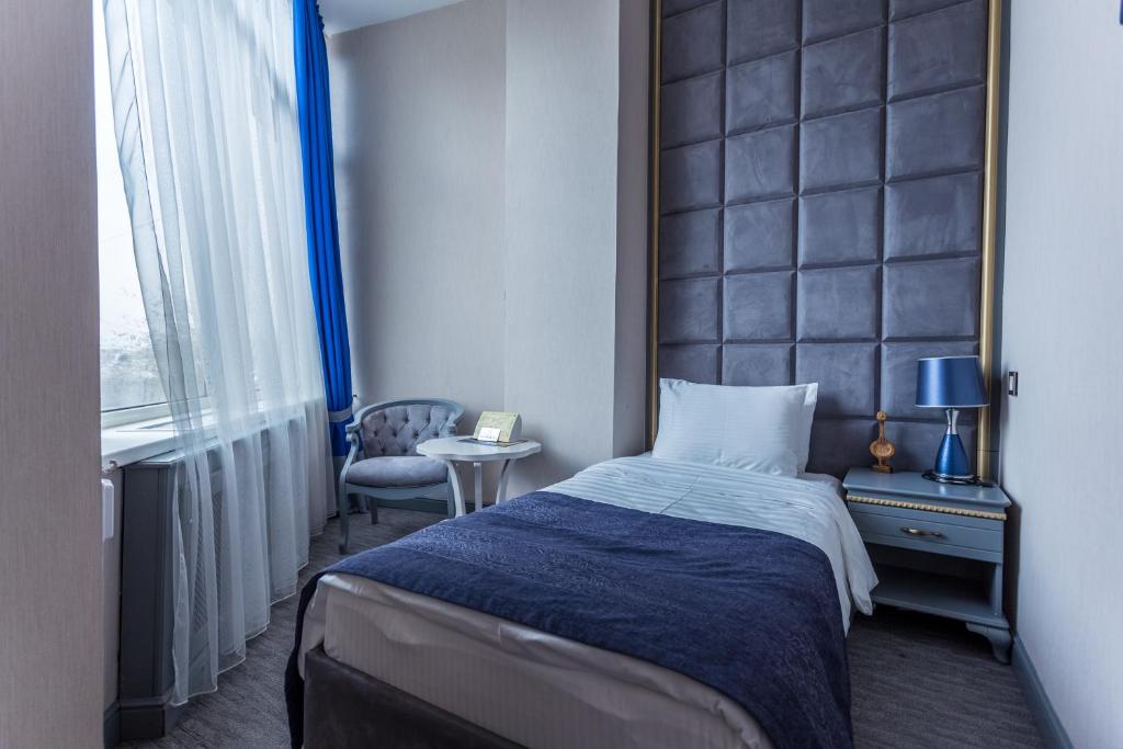 Grand Sapphire Hotel