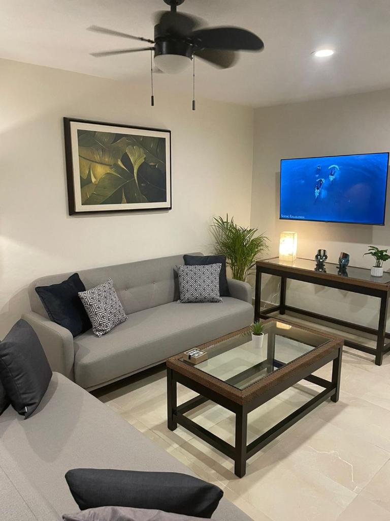 Departamento Céntrico y Moderno en Cancún.