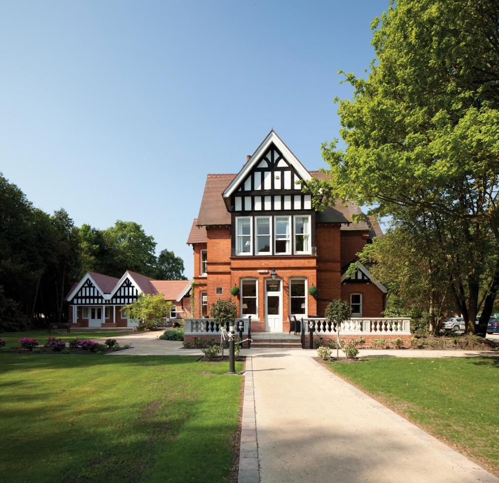 The Dower House Hotel (Woodhall Spa)