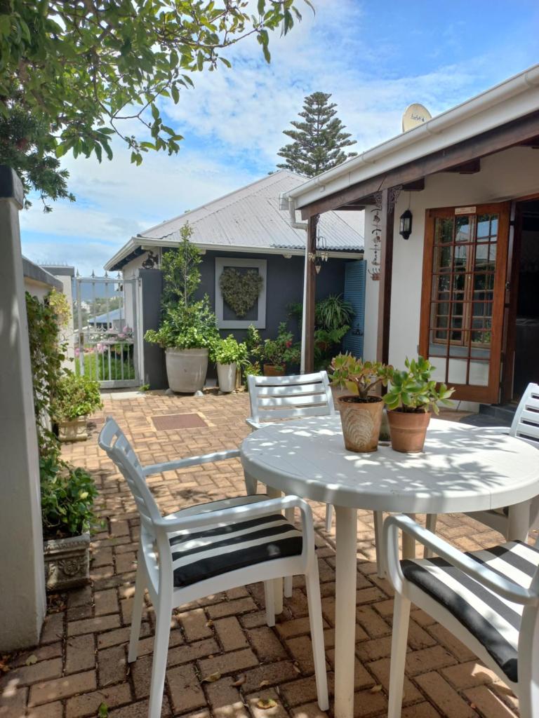 Erica Cottage