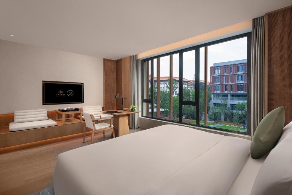 Grand WUJI Hotel