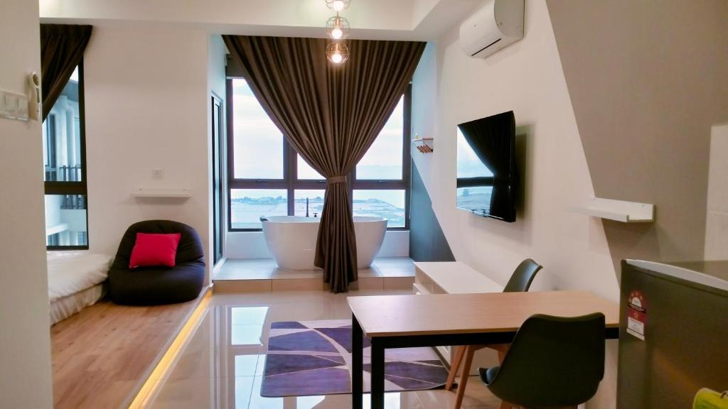 Stylish Seaview Bali Residences studio near Jonker 4 pax