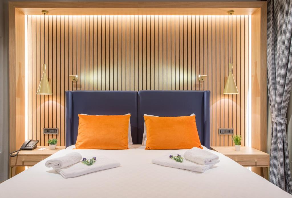 Signature Hotels