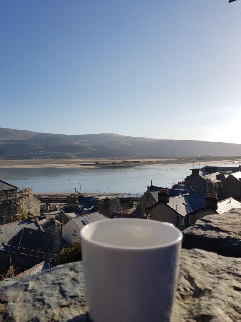 Penbryn Holidays