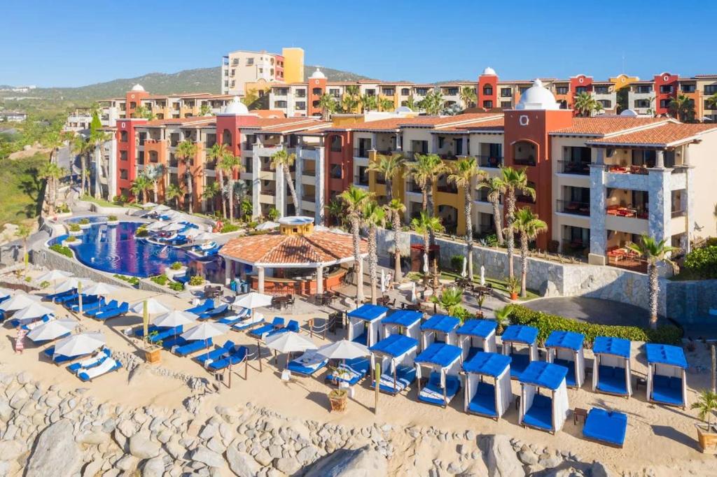 Two Luxury 2BR Suites with Great View in Cabo