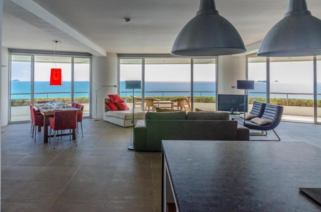 Rayong Seaview Condo 230 sqm condo