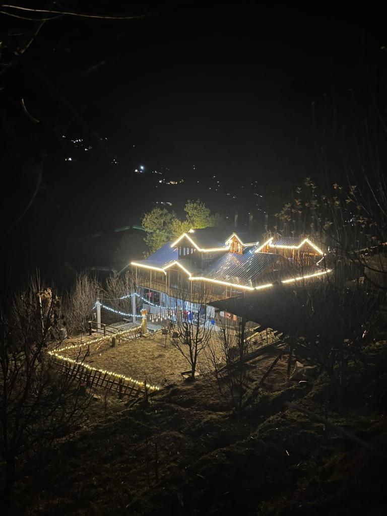 THE OFFBEAT CHALET