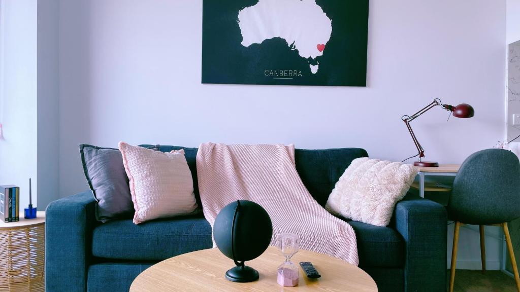 Brand New PARK AVENUE Apartment in the Heart of Canberra City