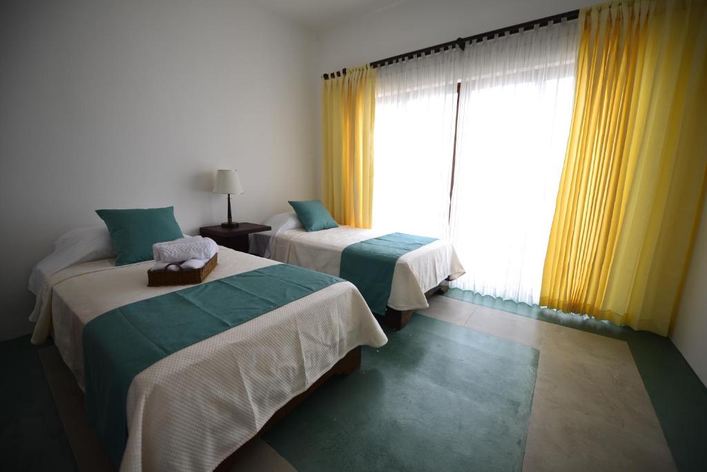 Cormorant Beach House (Puerto Villamil)