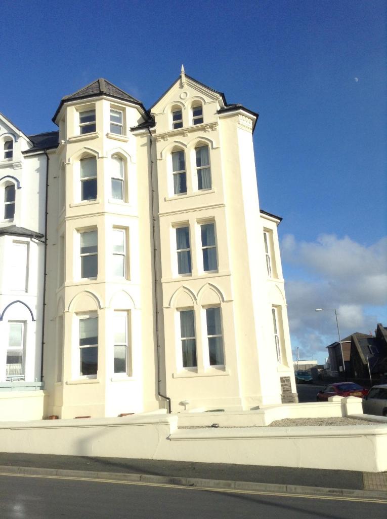 Bay View Apartments (Port Erin)