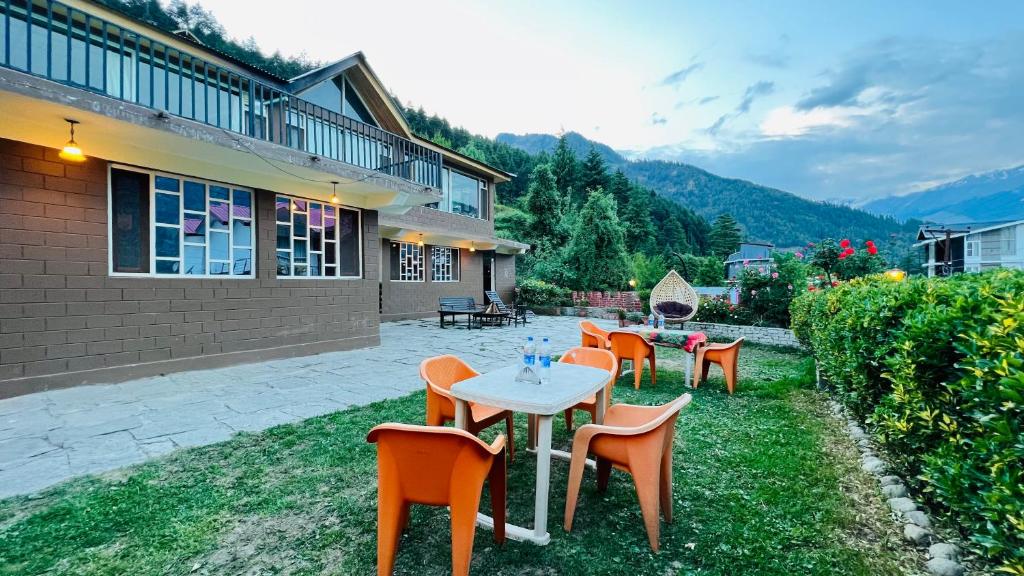 Nature Valley Cottage Manali