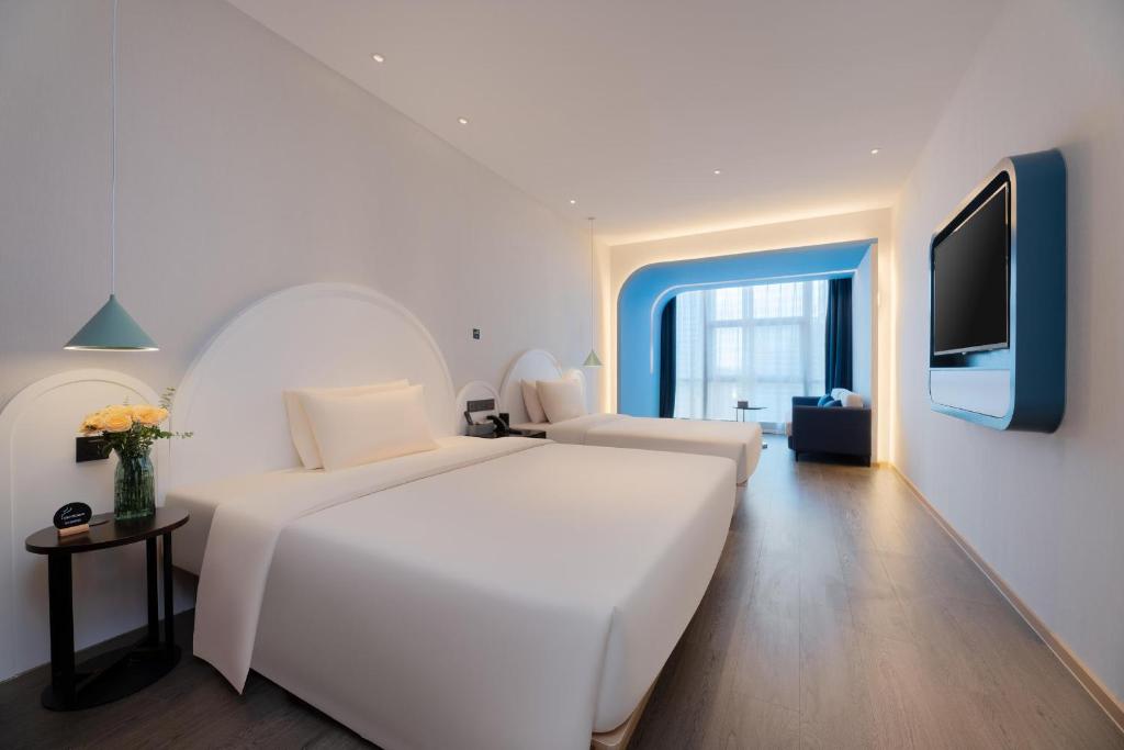 Atour Hotel Nanning Wuxiang Headquarter Base