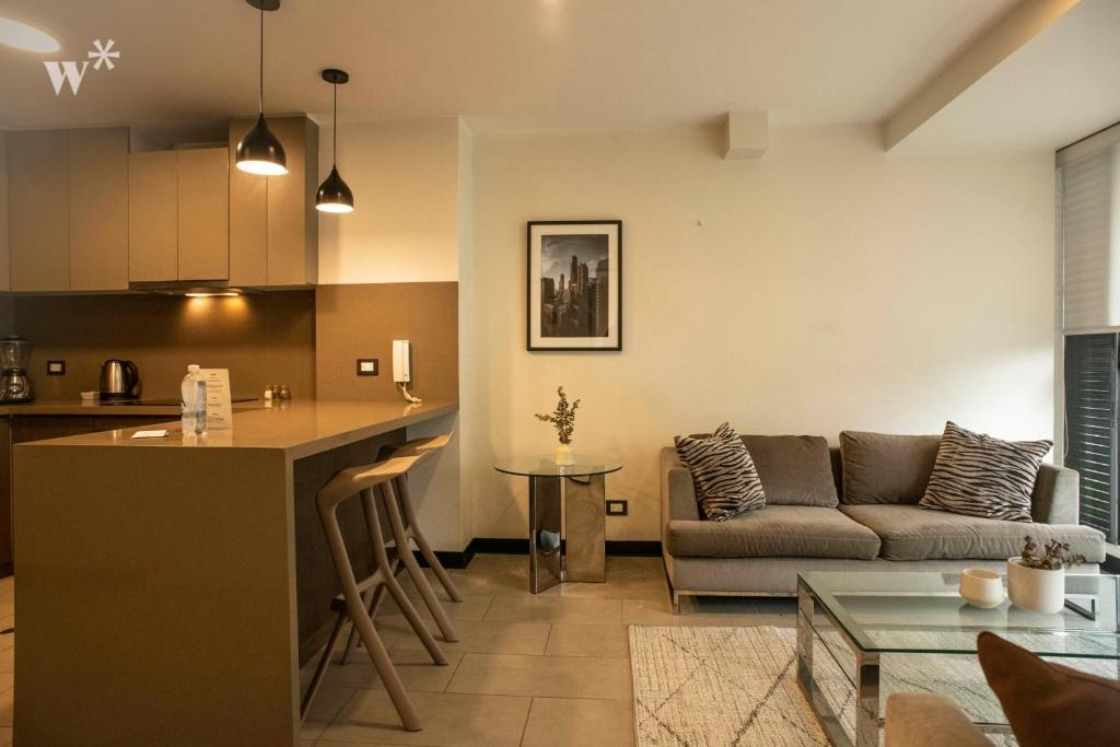 Elegant 1BR in Exclusive San Isidro