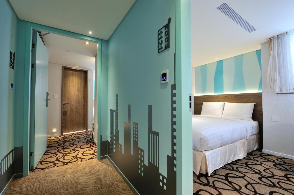 Green World Hotel - Zhonghua