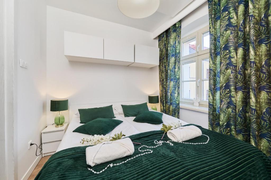 City Center River View Apartment Odrzańska by Renters