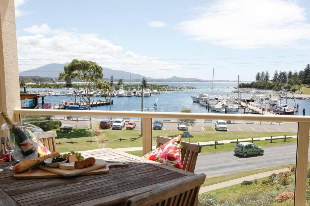 Vista Marina Penthouse #5 - Amazing views & location (Bermagui)
