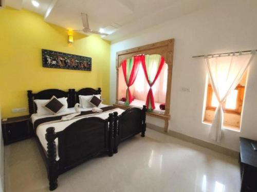 Hotel ROOP Mahal