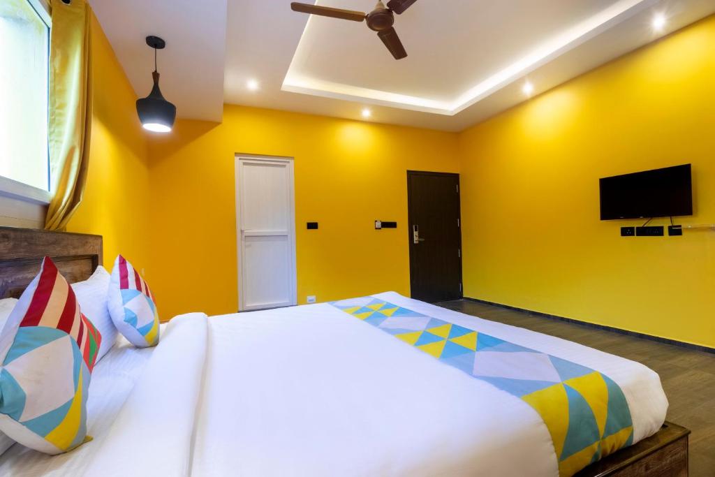 OYO Home Le Bliss Hotels Near Rock Beach