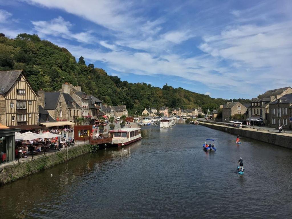 Dinan -La Petite Madeleine - cosy townhouse walking distance from restaurants