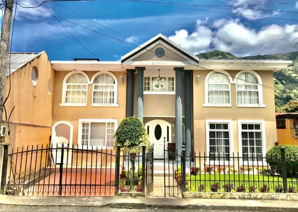 Hospedaje Casa Frida