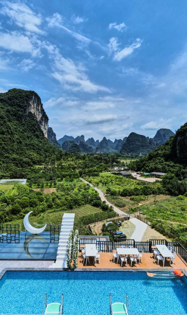 Lanshan Moon Resort