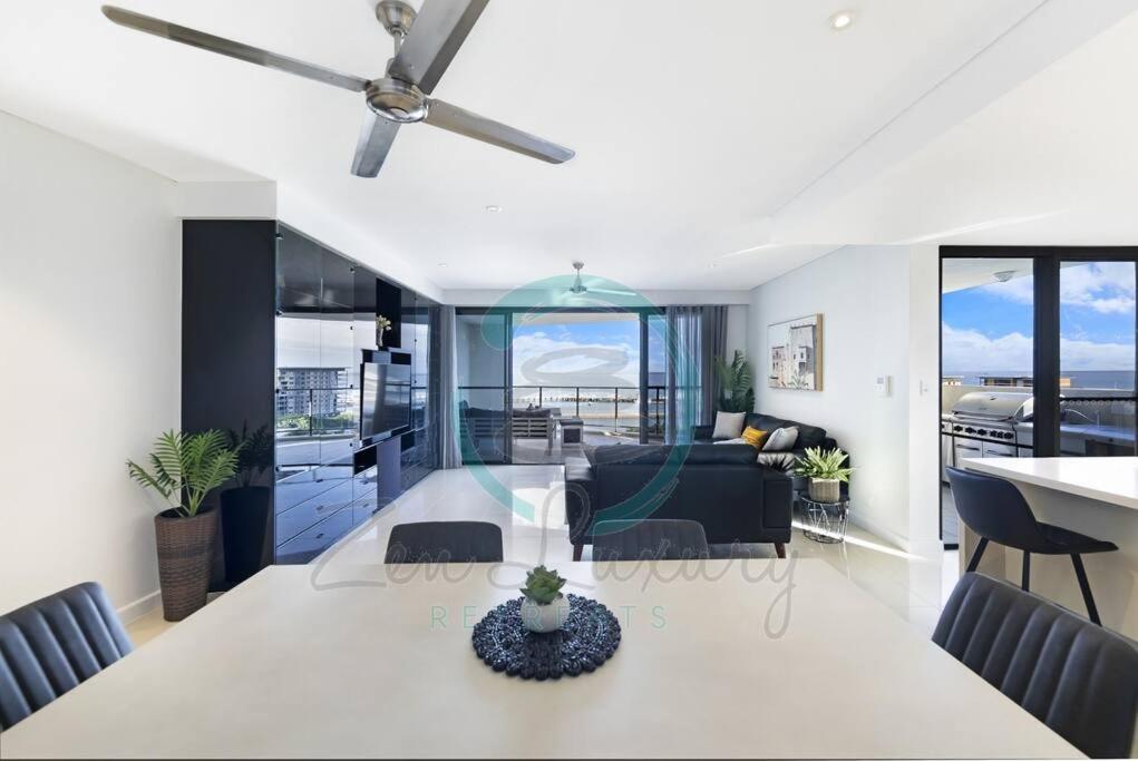 ZEN AT ARKABA 3BR Luxury Waterfront Apt Pool + BBQ